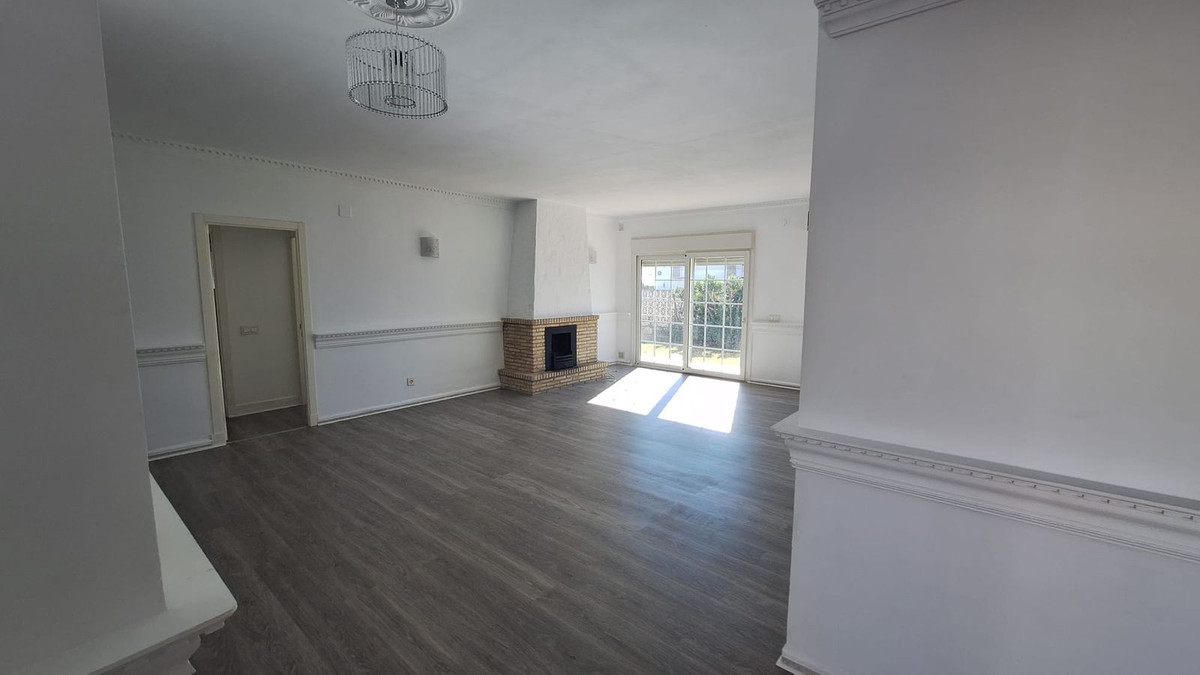 Bungalow te koop in El Chaparral | 3 slaapkamers H5294677