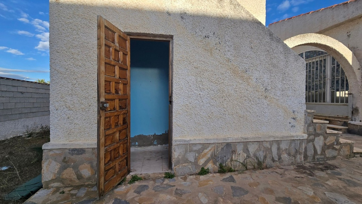 Huis te koop in El Chaparral | 3 slaapkamers H5299171