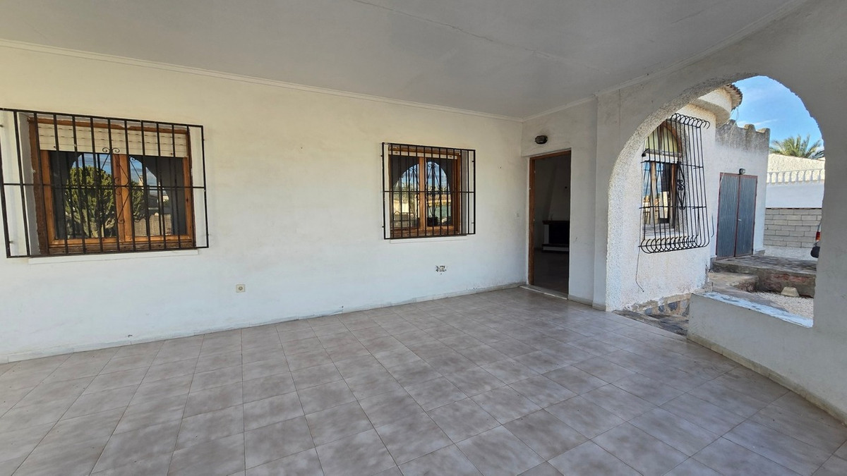 Huis te koop in El Chaparral | 3 slaapkamers H5299171