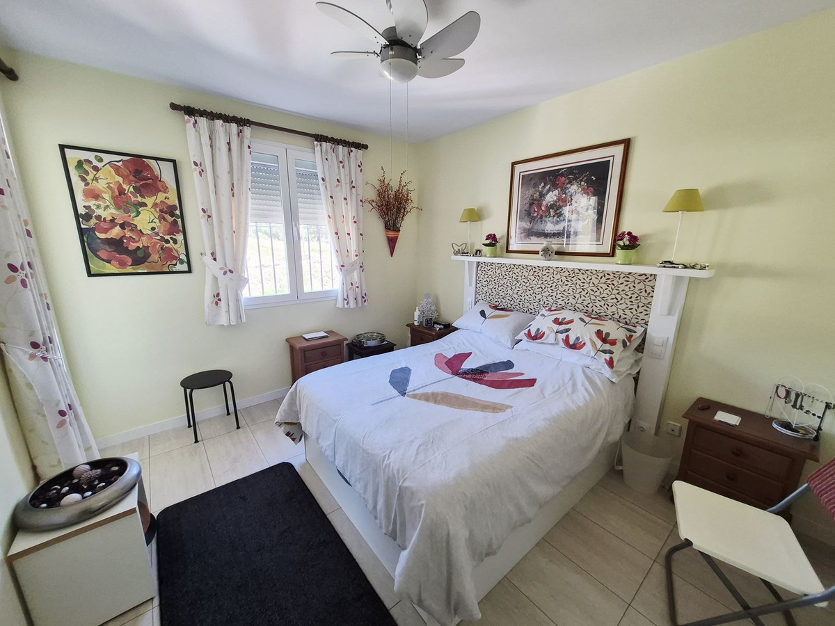 Huis te koop in El Chaparral | 2 slaapkamers H5360533