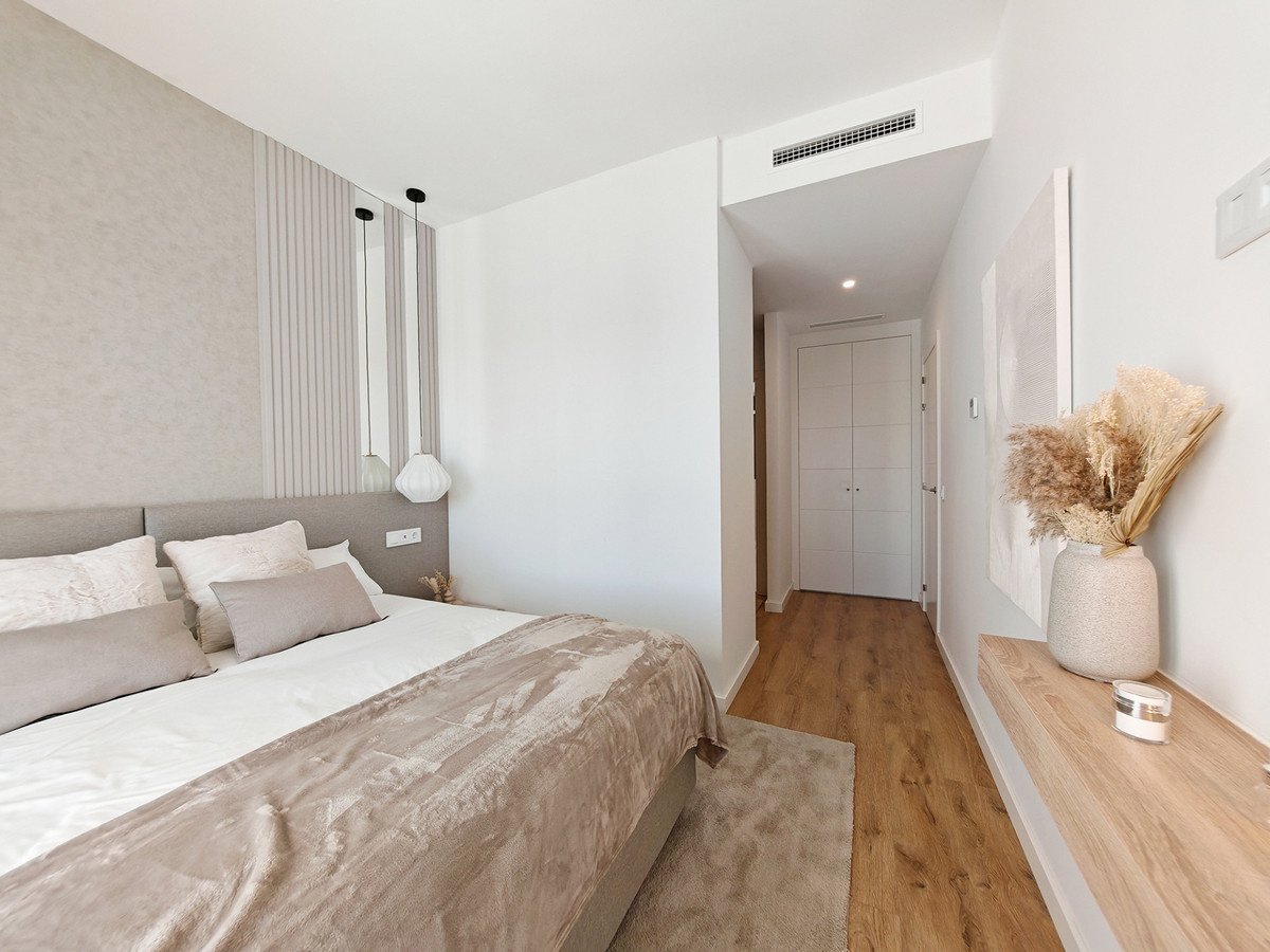 Huis te koop in El Chaparral | 4 slaapkamers H5382334