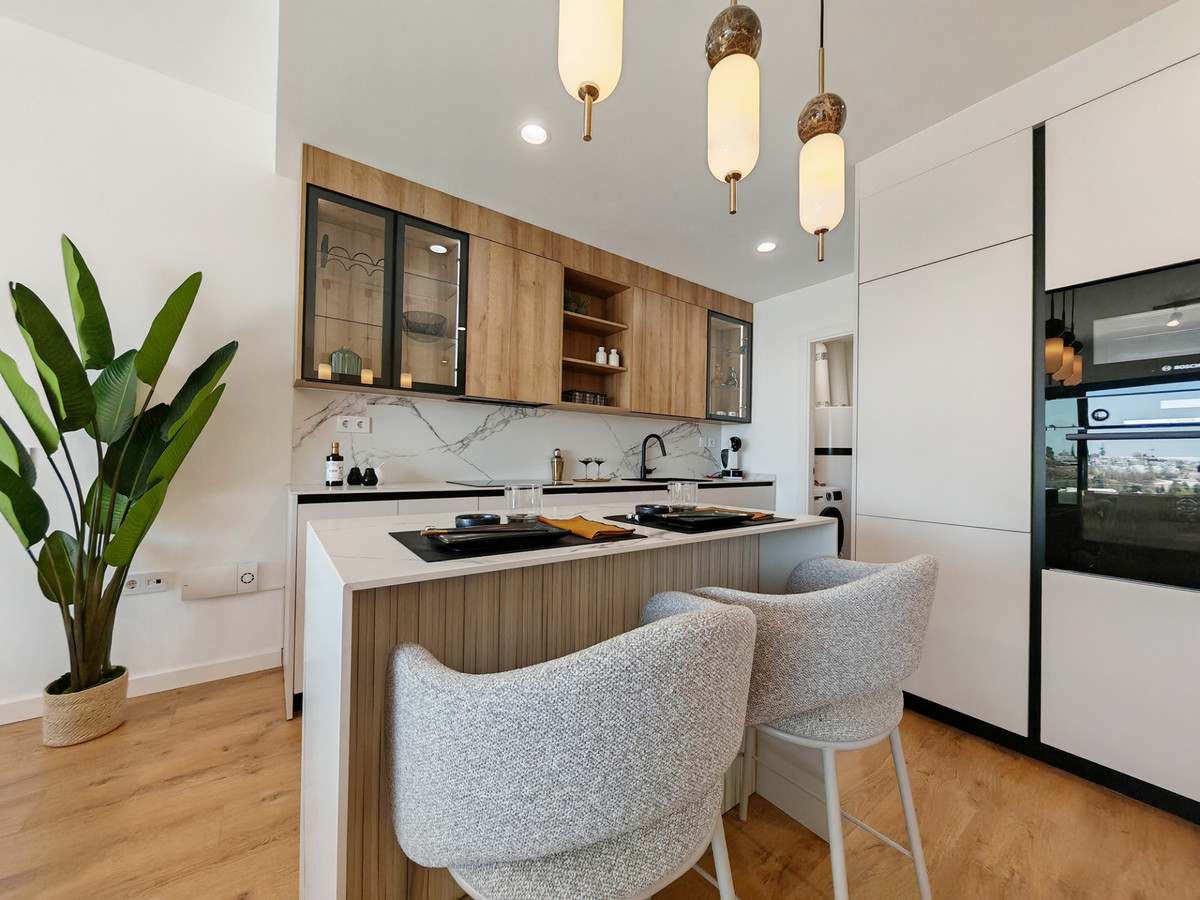 Huis te koop in El Chaparral | 4 slaapkamers H5382334