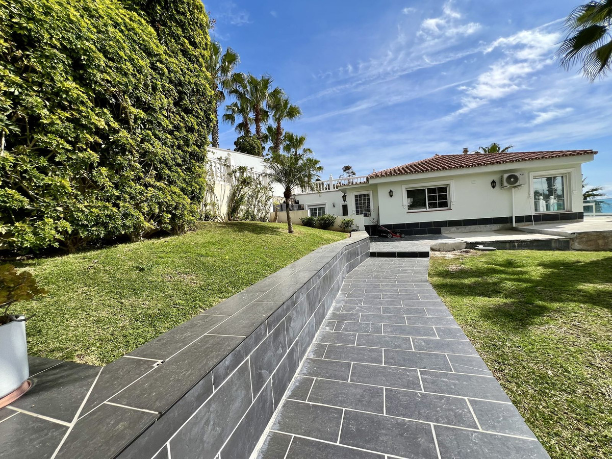 Huis te koop in El Chaparral | 5 slaapkamers H5389117