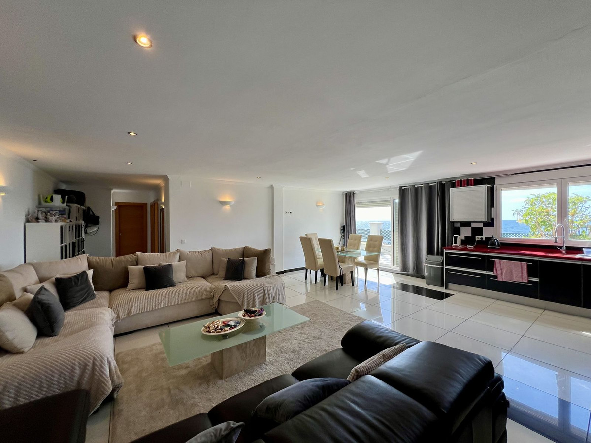 Huis te koop in El Chaparral | 5 slaapkamers H5389117