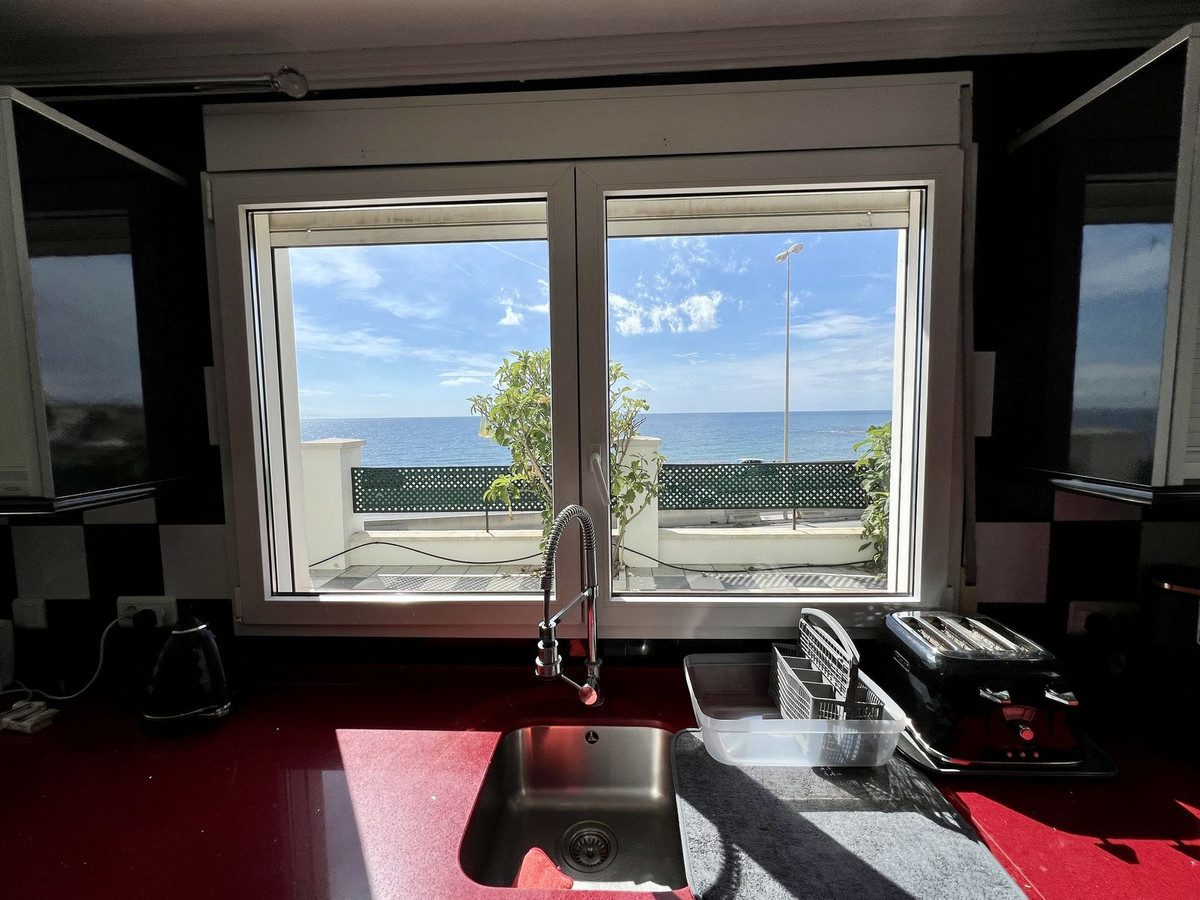 Huis te koop in El Chaparral | 5 slaapkamers H5389117