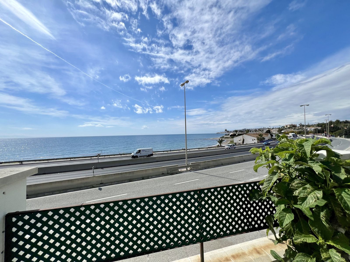 Huis te koop in El Chaparral | 5 slaapkamers H5389117