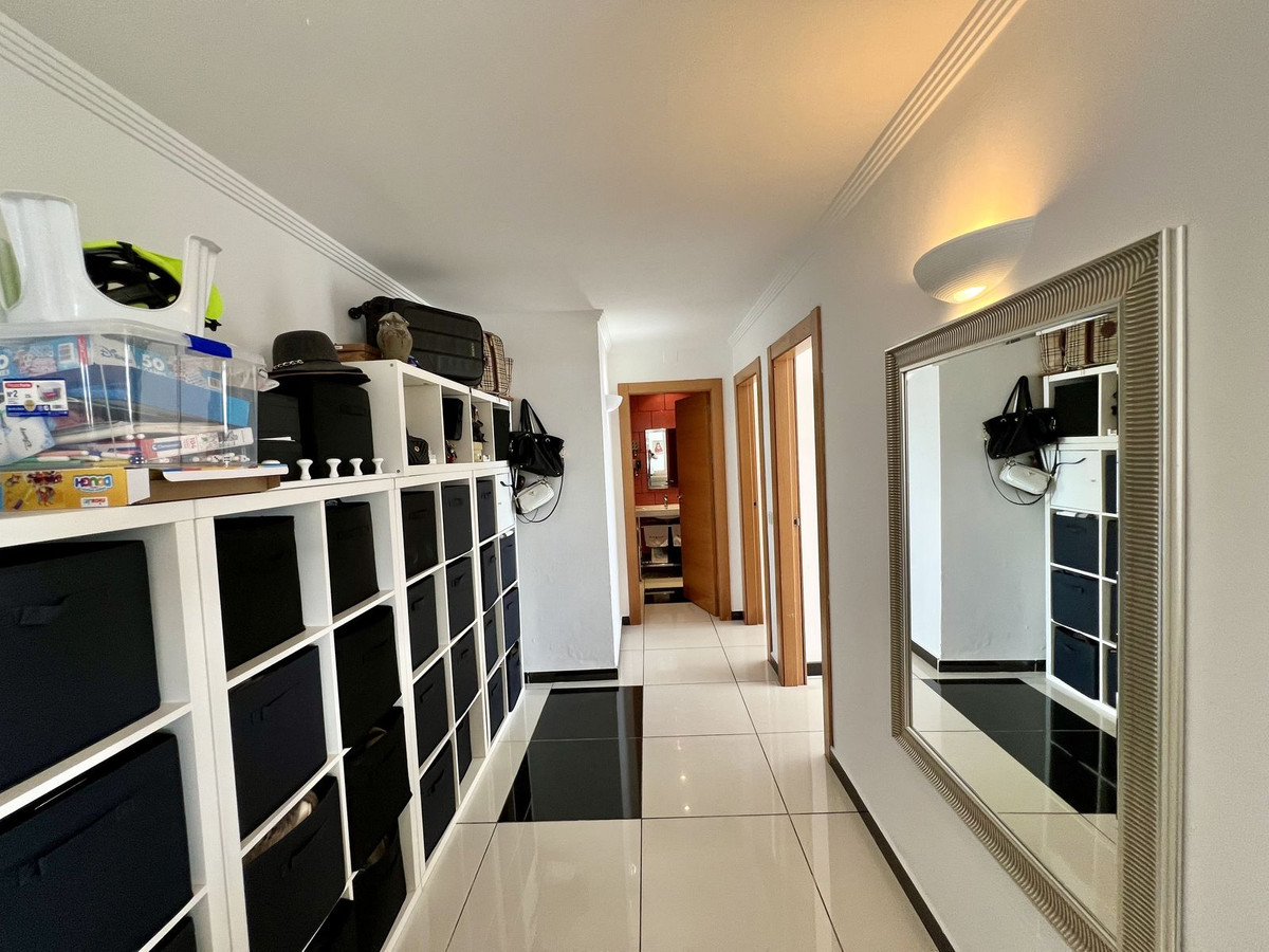 Huis te koop in El Chaparral | 5 slaapkamers H5389117