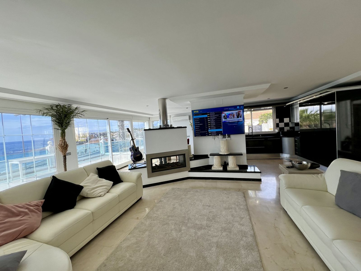 Huis te koop in El Chaparral | 5 slaapkamers H5389117