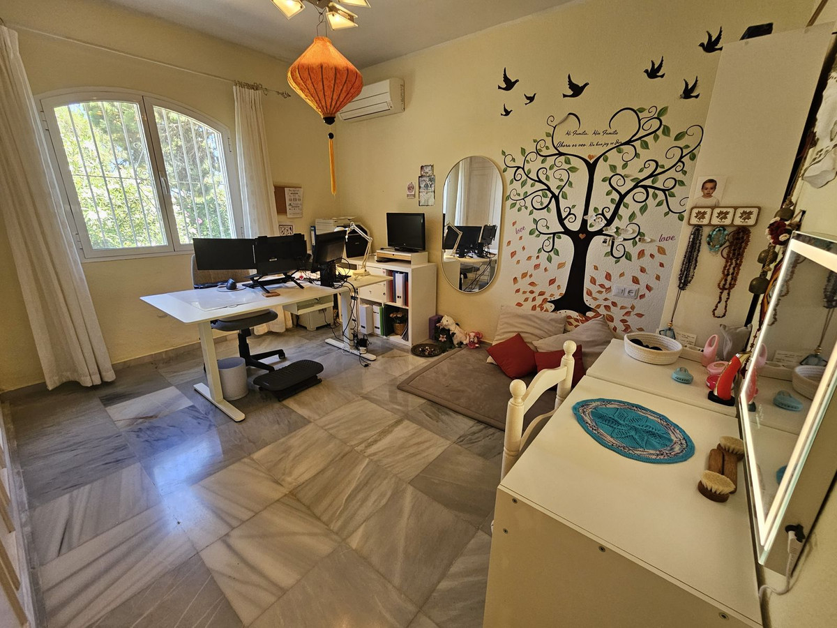 Huis te koop in El Chaparral | 3 slaapkamers H5391199