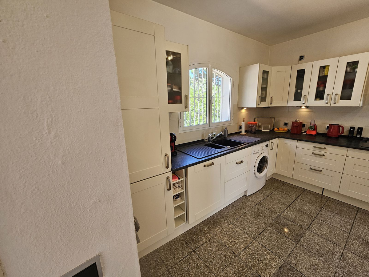 Huis te koop in El Chaparral | 3 slaapkamers H5391199