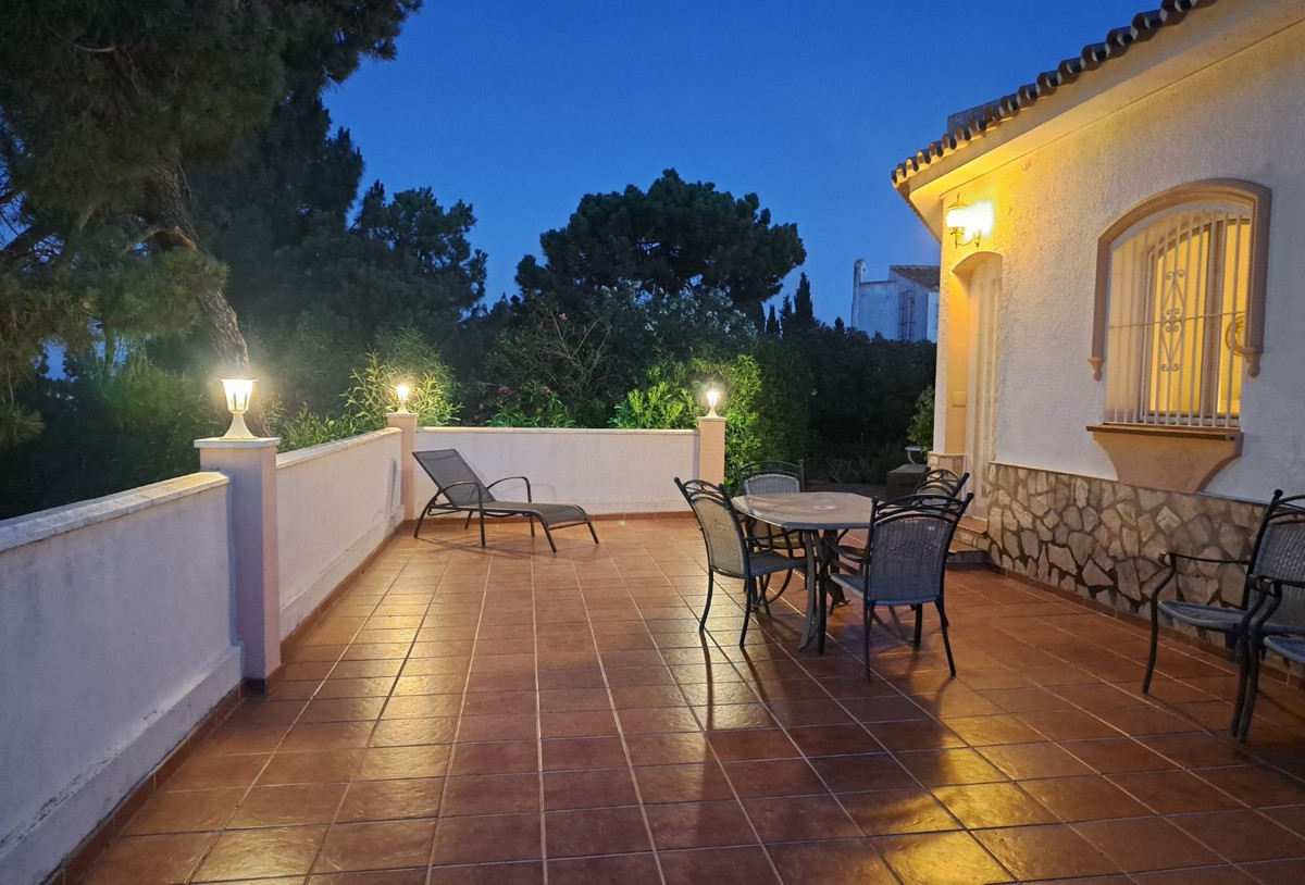 Huis te koop in El Chaparral | 3 slaapkamers H5391199