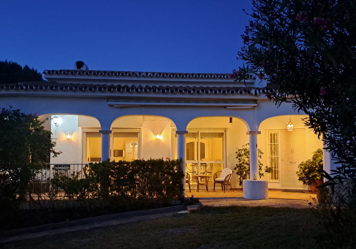 Huis te koop in El Chaparral | 3 slaapkamers H5391199