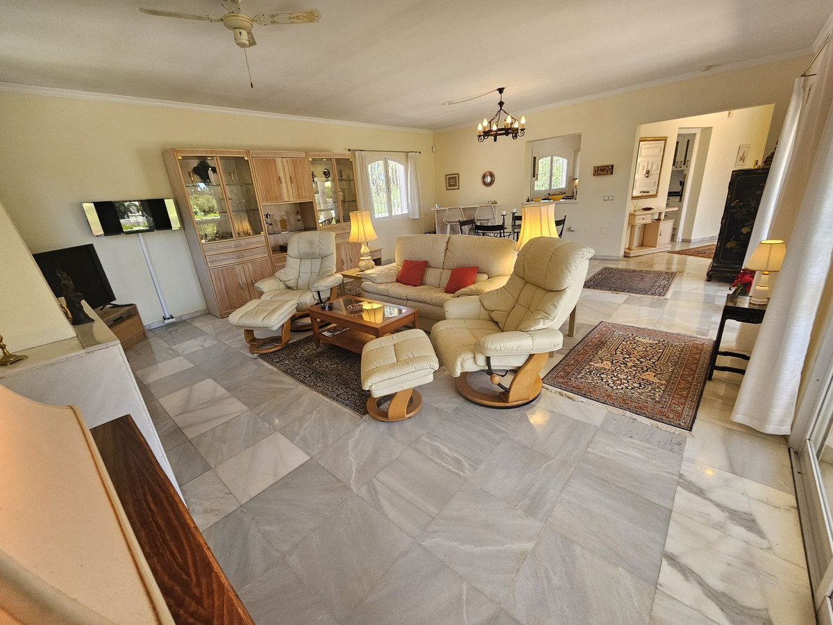 Huis te koop in El Chaparral | 3 slaapkamers H5391199
