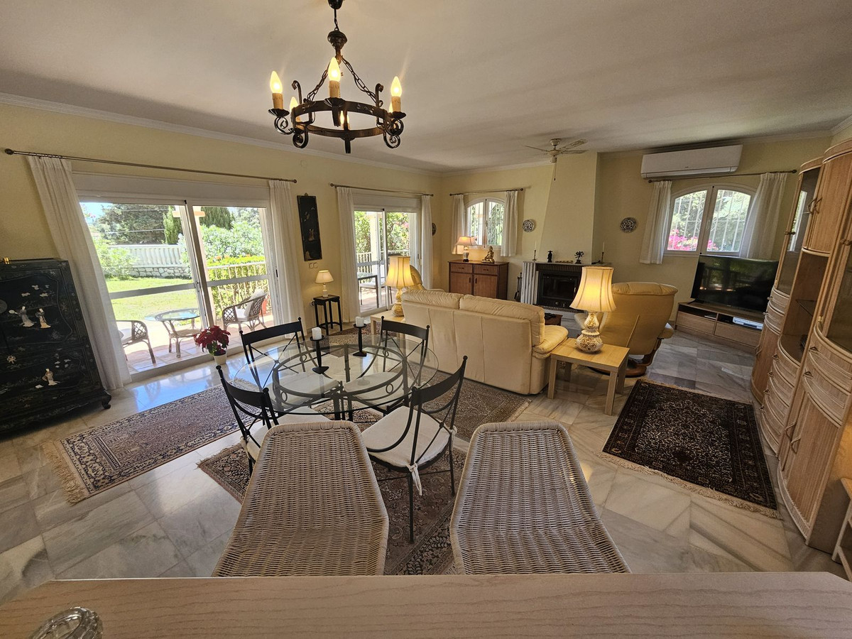 Huis te koop in El Chaparral | 3 slaapkamers H5391199