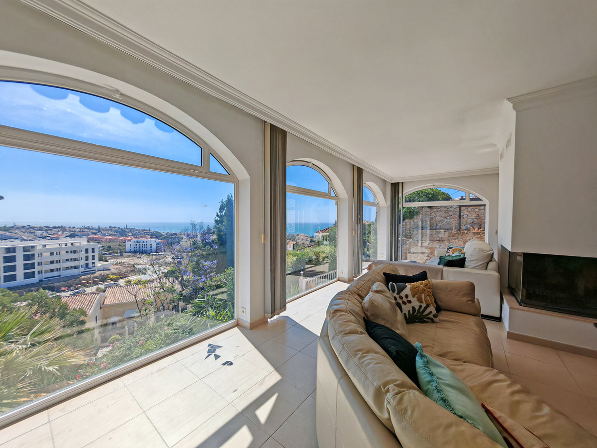 Huis te koop in El Chaparral | 4 slaapkamers H5461585
