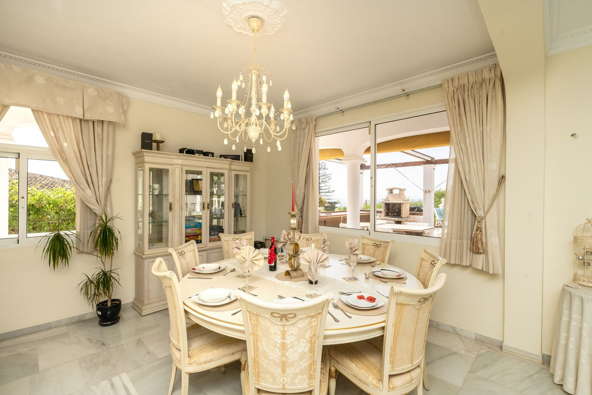 Huis te koop in El Chaparral | 5 slaapkamers H5461921