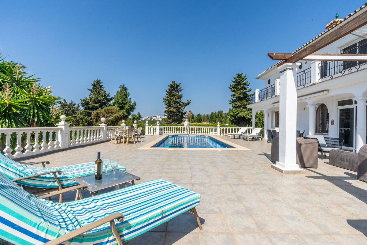 Huis te koop in El Chaparral | 5 slaapkamers H5461921