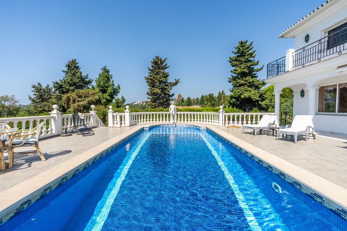 Huis te koop in El Chaparral | 5 slaapkamers H5461921