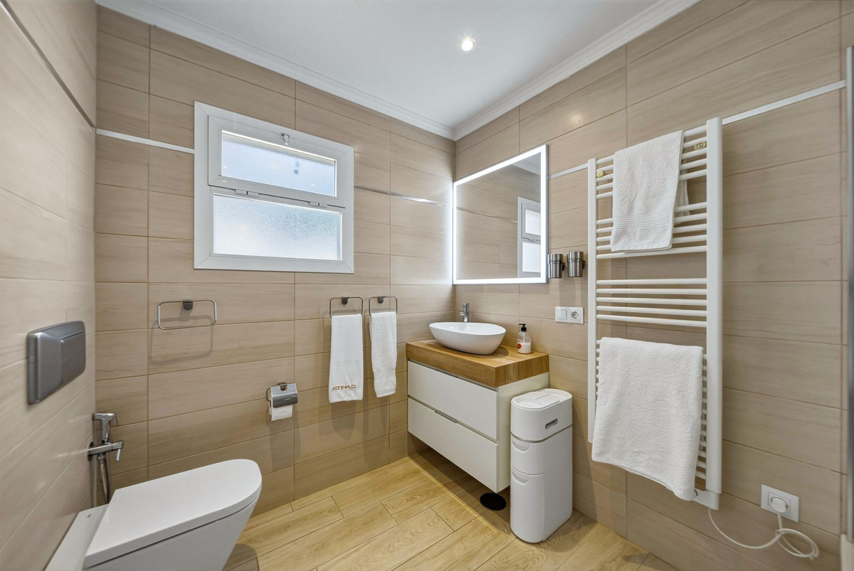 Property main view 32