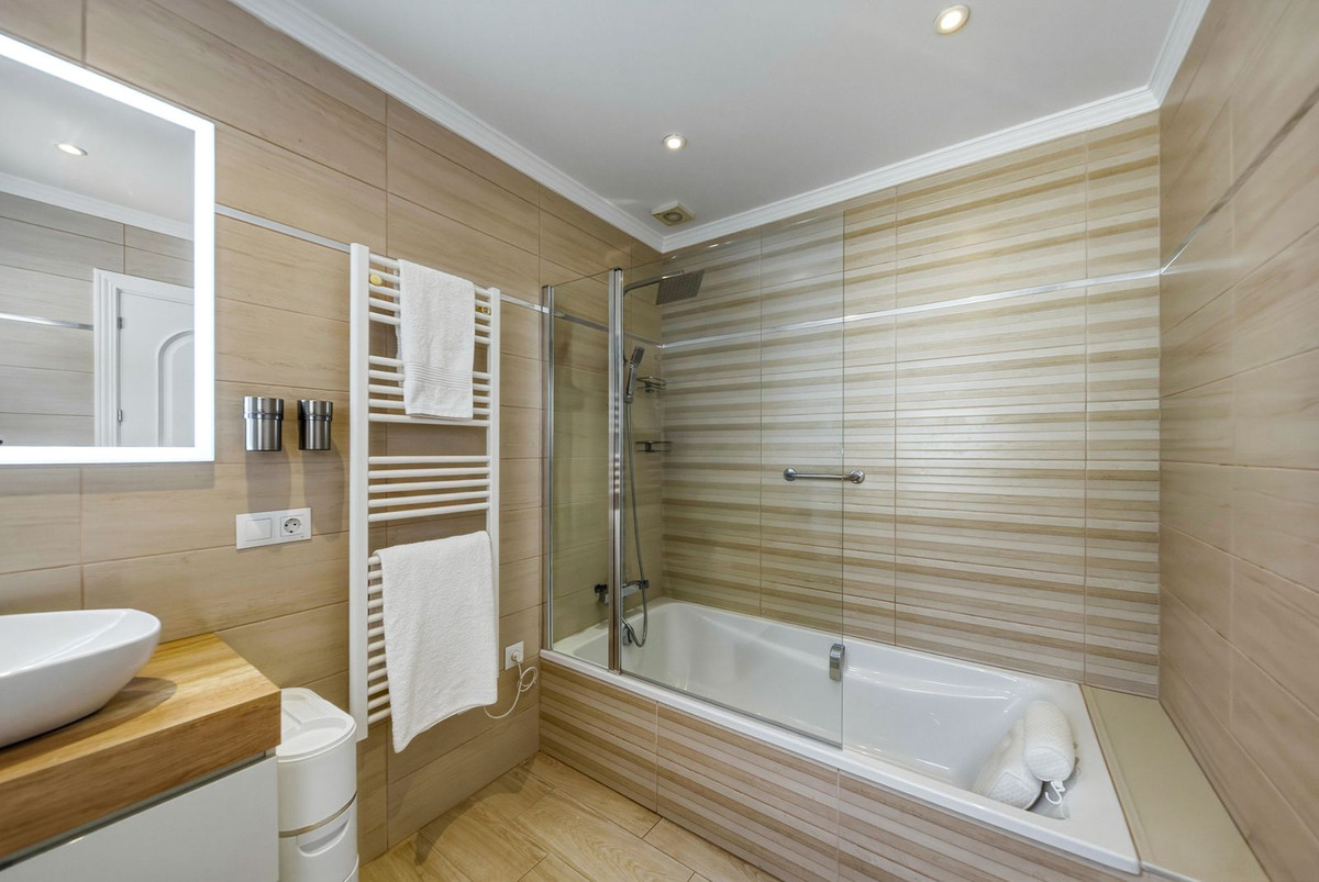 Property main view 33
