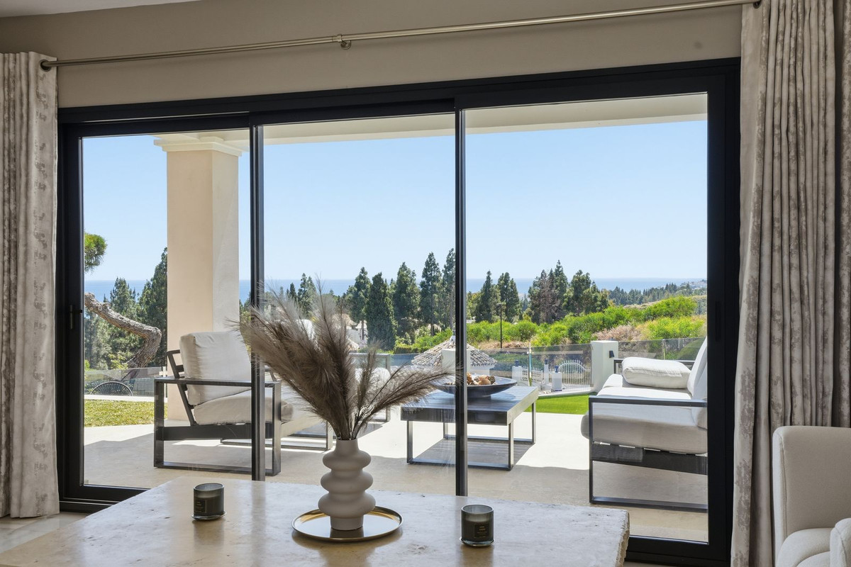 Huis te koop in El Chaparral | 4 slaapkamers H5481400