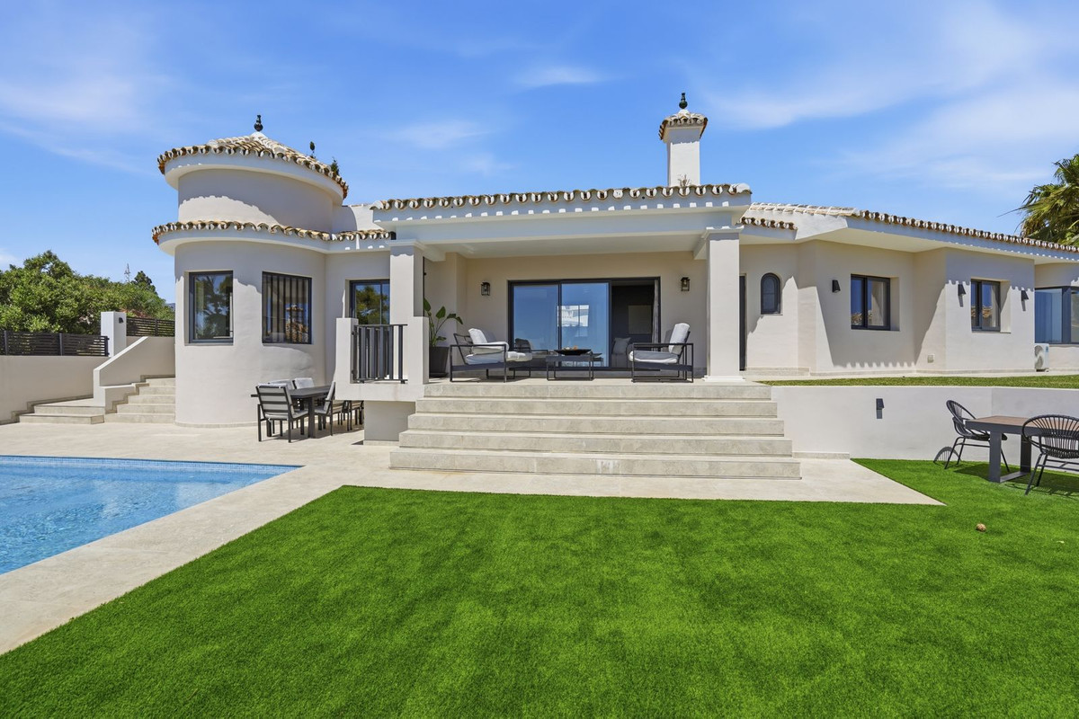 Huis te koop in El Chaparral | 4 slaapkamers H5481400