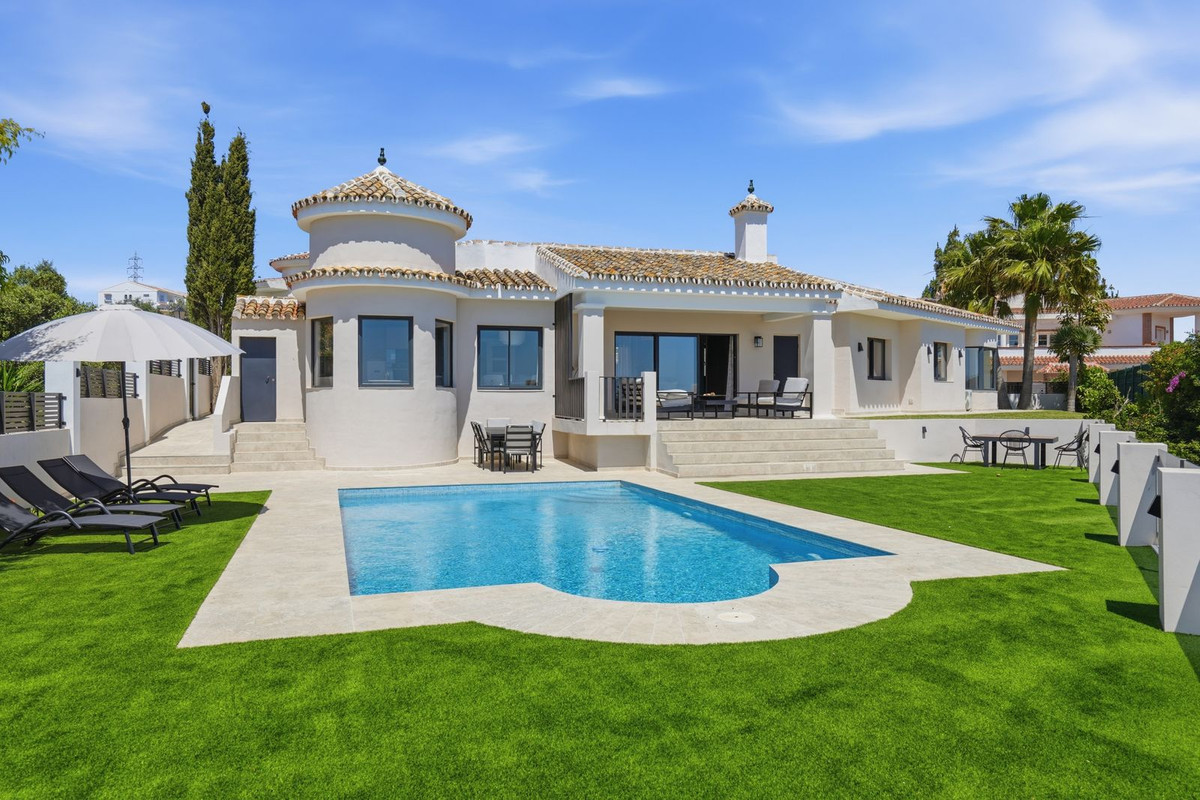 Huis te koop in El Chaparral | 4 slaapkamers H5481400