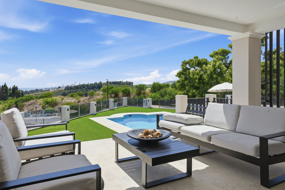 Huis te koop in El Chaparral | 4 slaapkamers H5481400