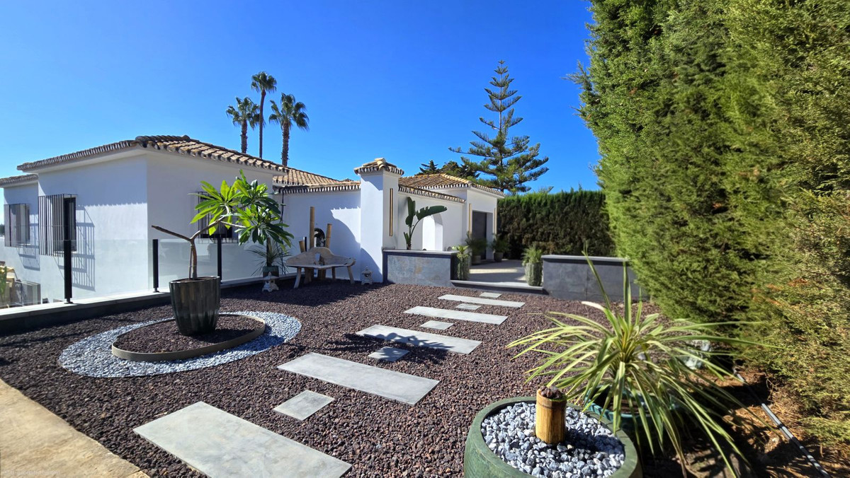 Property main view 50
