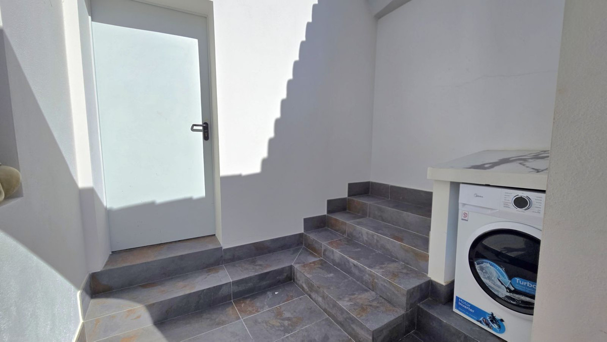 Property main view 52