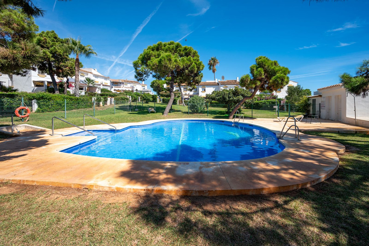 Huis te koop in El Chaparral | 3 slaapkamers H5495119