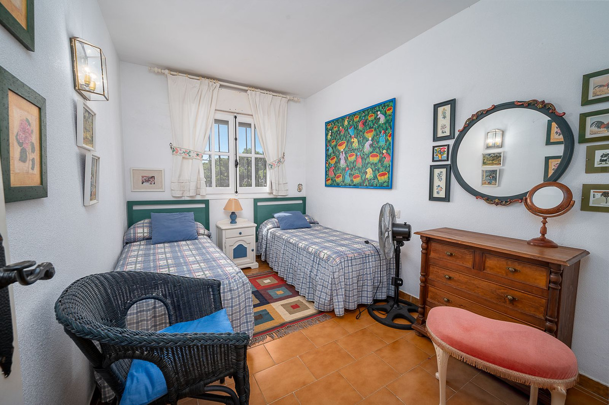 Huis te koop in El Chaparral | 3 slaapkamers H5495119