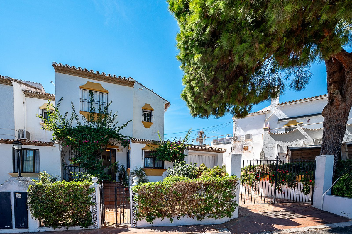 Huis te koop in El Chaparral | 3 slaapkamers H5495119