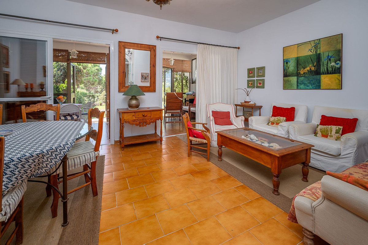 Huis te koop in El Chaparral | 3 slaapkamers H5495119