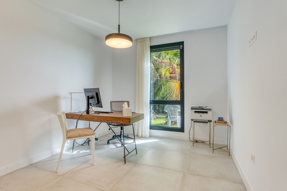 Property main view 44
