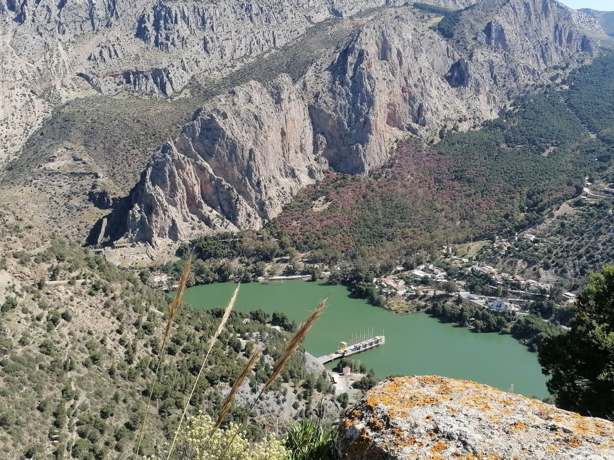 Vrijstaande Villa in El Chorro-1