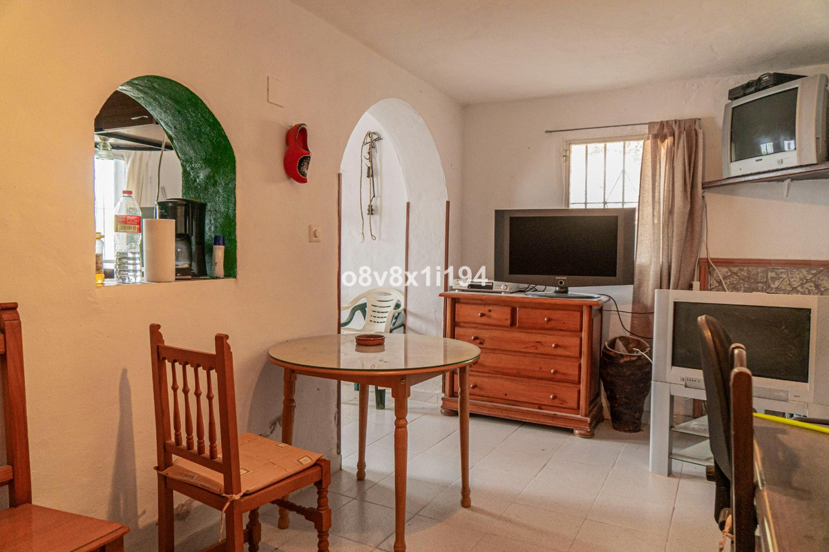Huis te koop in El Chorro | 4 slaapkamers H5243944