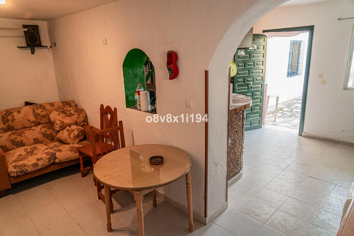 Huis te koop in El Chorro | 4 slaapkamers H5243944