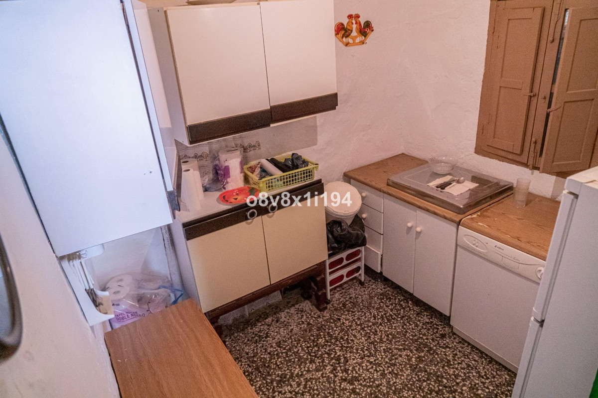 Huis te koop in El Chorro | 4 slaapkamers H5243944