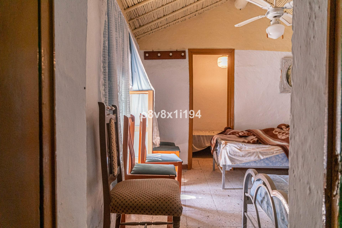 Huis te koop in El Chorro | 4 slaapkamers H5243944