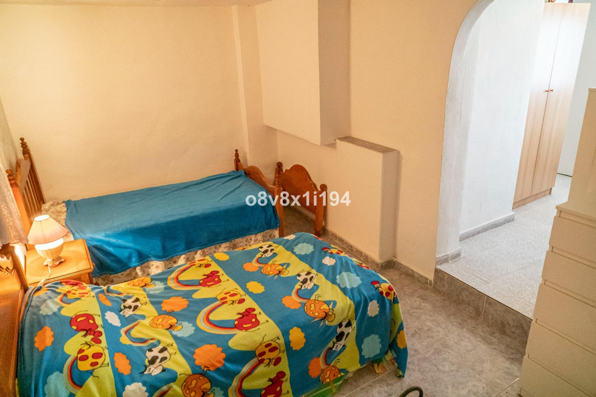 Huis te koop in El Chorro | 4 slaapkamers H5243944