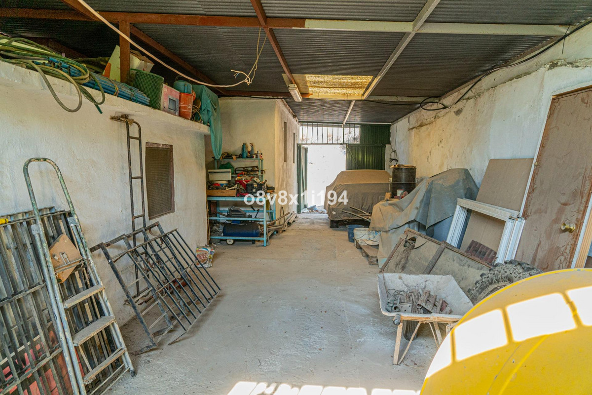 Huis te koop in El Chorro | 4 slaapkamers H5243944