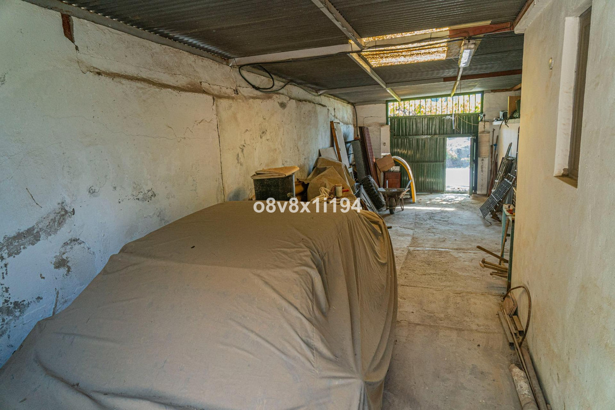 Huis te koop in El Chorro | 4 slaapkamers H5243944