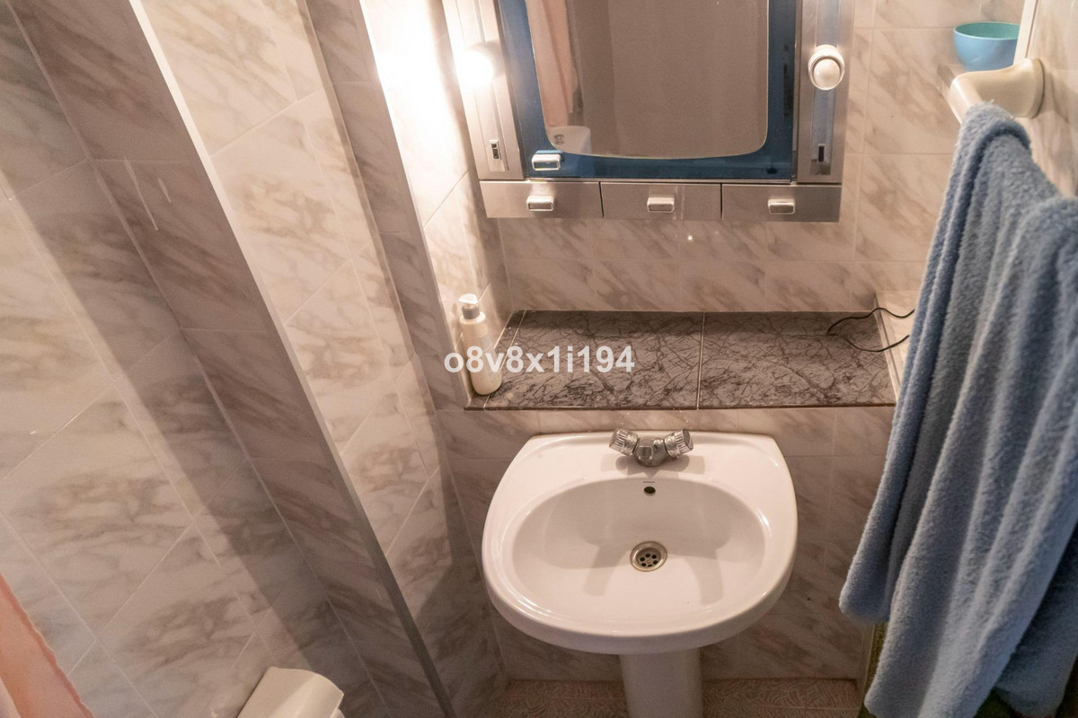 Huis te koop in El Chorro | 4 slaapkamers H5243944