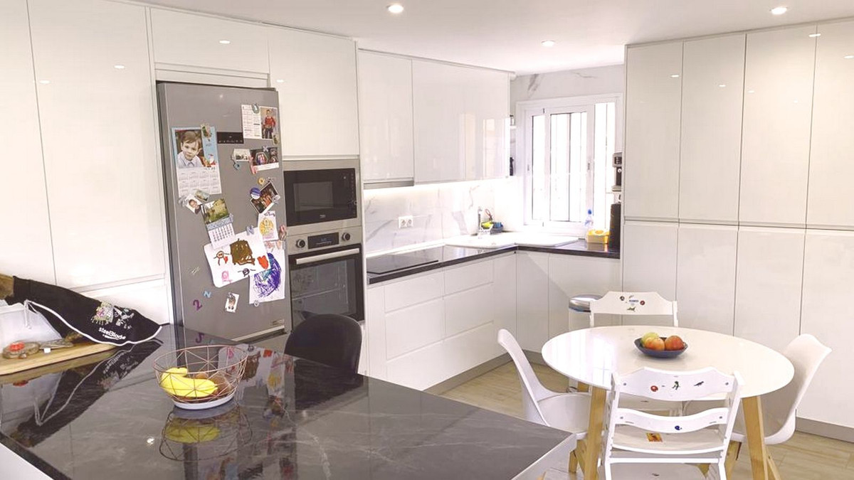 Geschakelde Woning in El Coto-14
