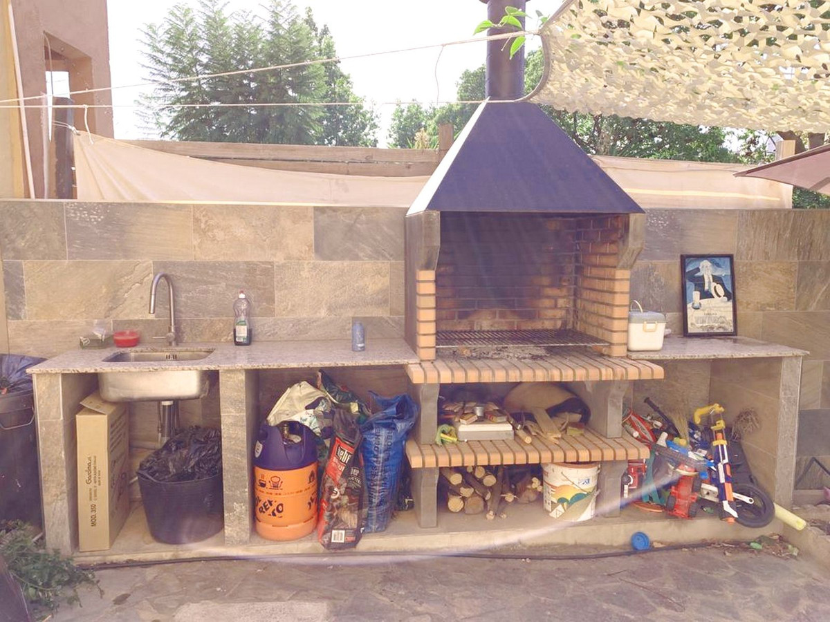 Geschakelde Woning in El Coto-48