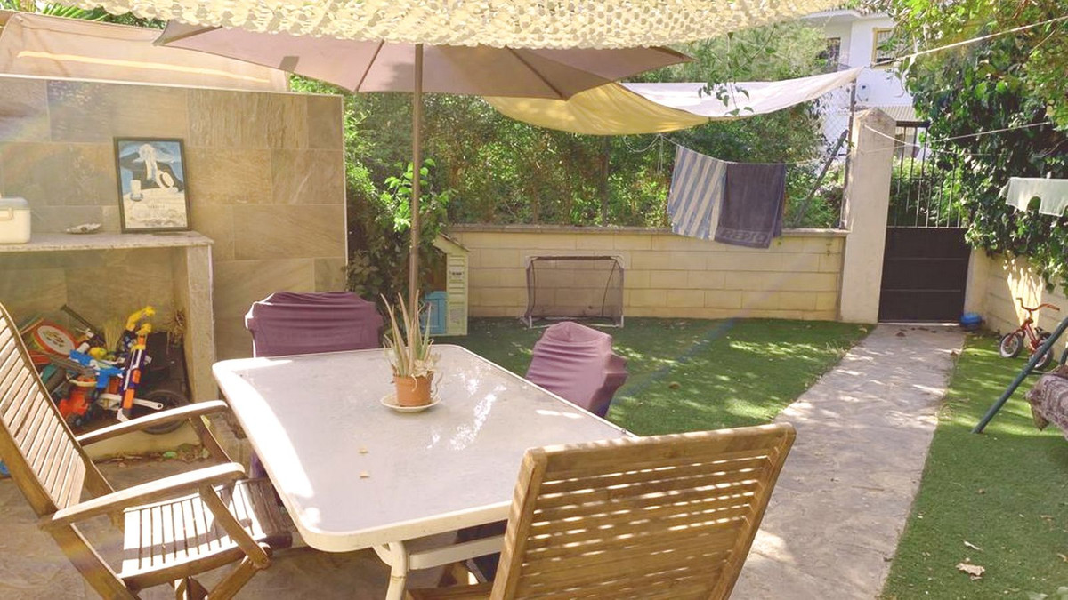 Geschakelde Woning in El Coto-51