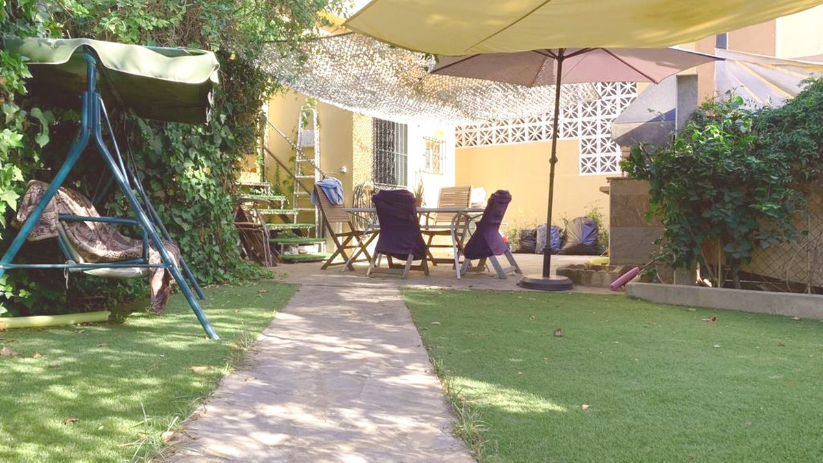 Geschakelde Woning in El Coto-52