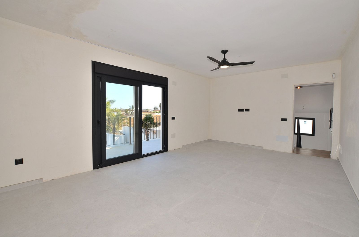 Huis te koop in El Coto | 4 slaapkamers H5077189