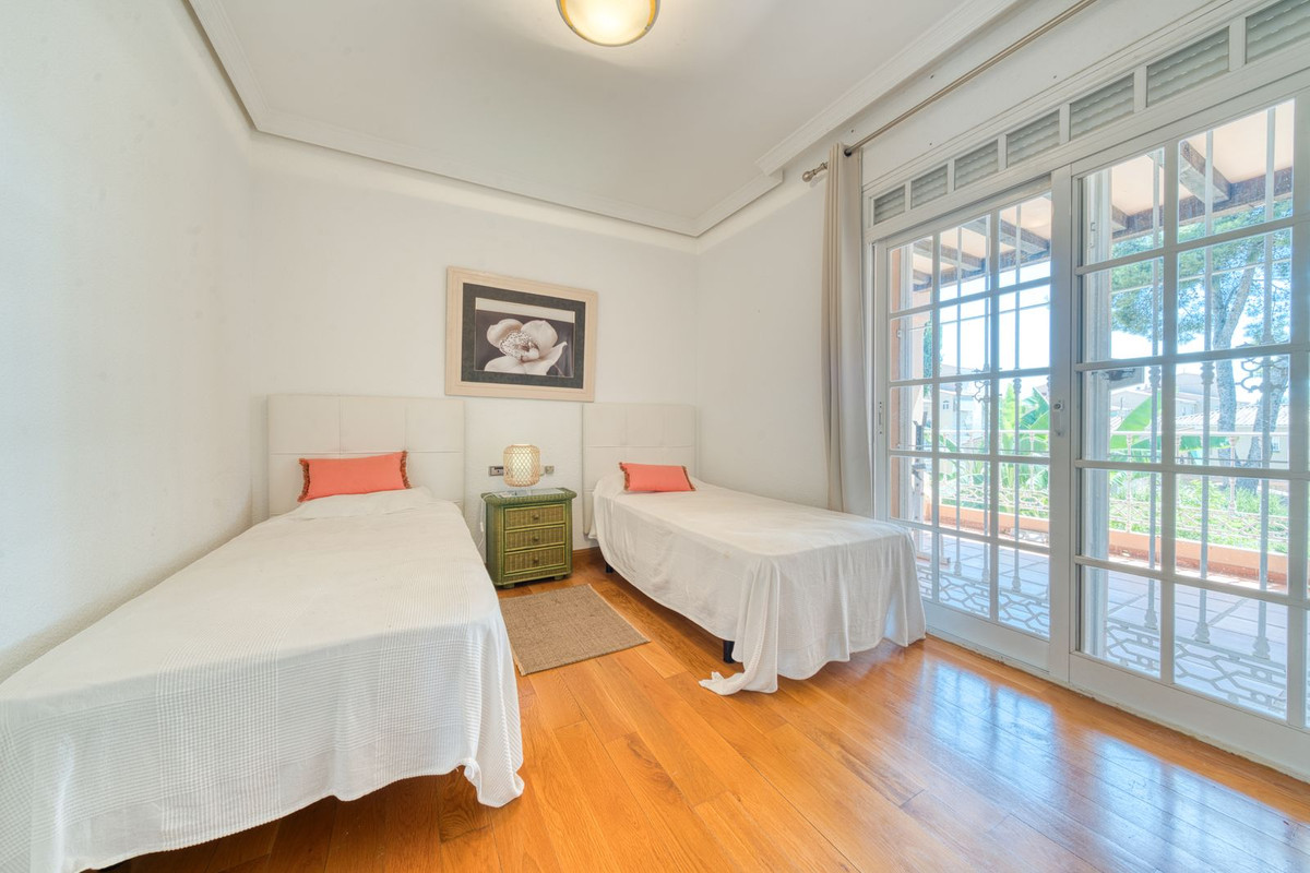 Huis te koop in El Coto | 4 slaapkamers H5228737